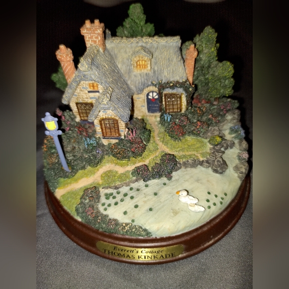 Vintage Thomas Kinkade Memories of Home Collection EVERETT'S COTTAGE  lights up - Picture 4 of 8
